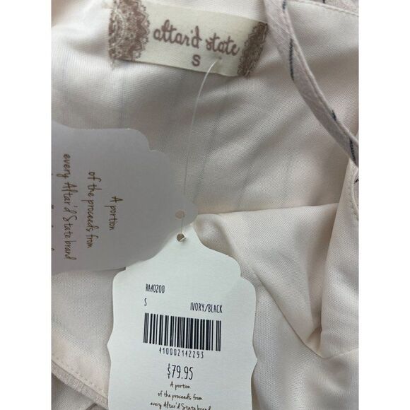 Altar’d State Striped Cropped Jumpsuit Size S NWT - Picture 8 of 8